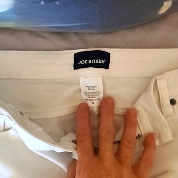 Joe Boxer White Jeans, Women's sz 11 (J), EUC. 2 for $30 - Picture 2 of 3